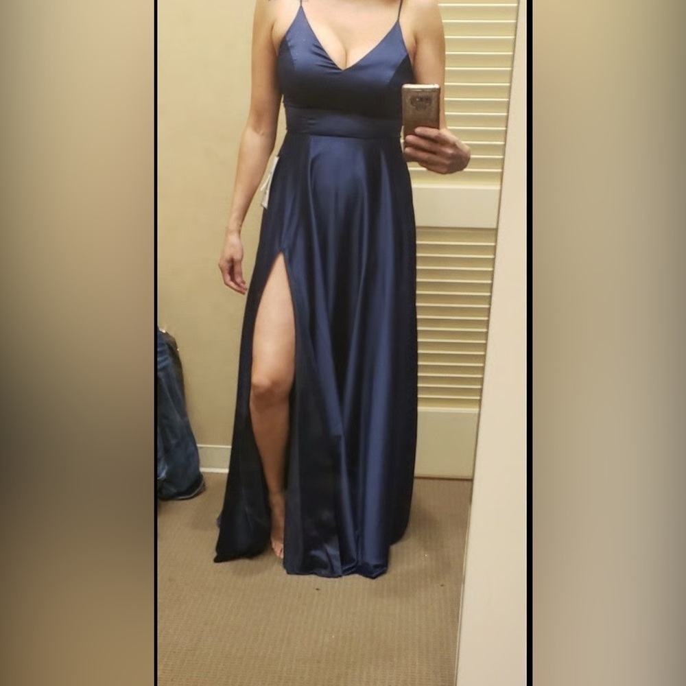 Windsor Elegant Navy Blue Evening Gown - Picture 1 of 5
